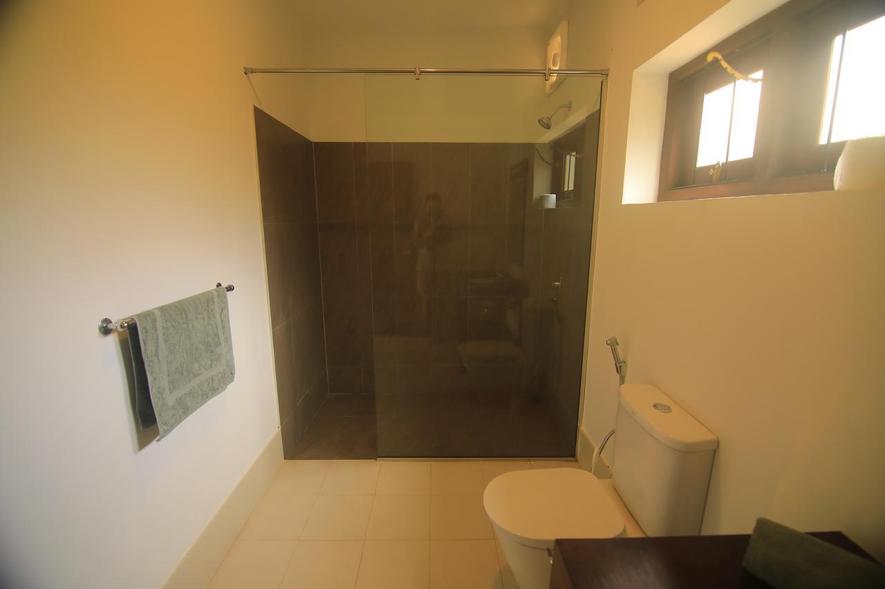 Jj'S Hostel מיריסה מראה חיצוני תמונה